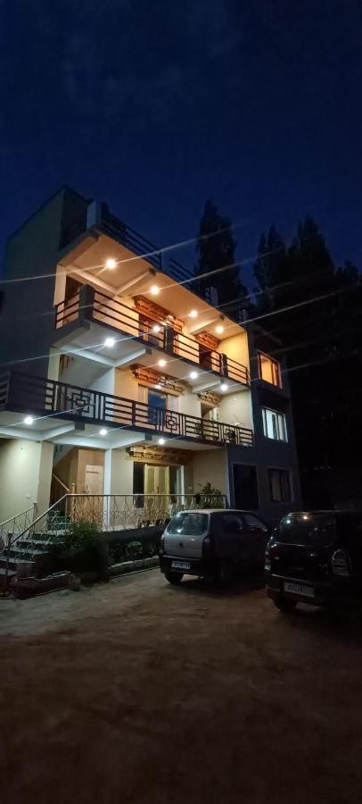 Zlatan Guest House Λεχ Εξωτερικό φωτογραφία